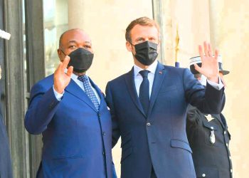Ali Bongo Ondimba et Emmanuel Macron à l'Elysée © Presse Elysée