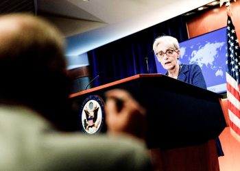 La secrétaire d'État adjointe Wendy Sherman s'exprime au département d'État à Washington, le 18 août 2021. Andrew Harnik—AFP/Getty Images