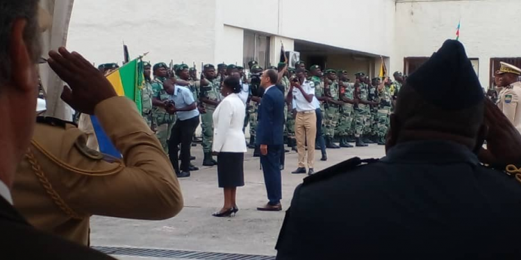 En 2021, une quarantaine d’agents de la Direction Générale des Services Spéciaux et de la sécurité rapprochée des hautes personnalités suite à des stages de formation effectués au Maroc, ont reçu leur parchemin à Libreville le 24 mai 2022, en présence des autorités des deux pays. © D.R