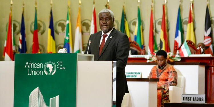 Discours de S. E. 
Moussa Faki Mahamat
Président de la Commission de l’Union Africaine a l’occasion de la 16ème session Extraordinaire de la Conférence de l’Union Africaine sur Le terrorisme et les changements anticonstitutionnels de gouvernement en Afrique. © D.R