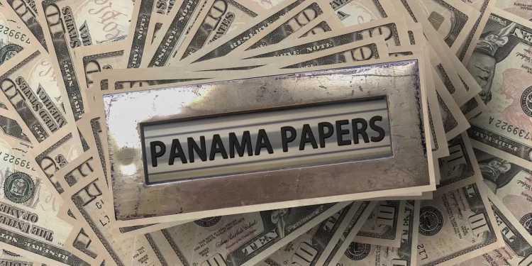 Economie extractive :  ce que révèlent les Panama Papers. © D.R.