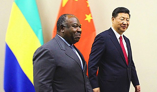 Ali Bongo Ondimba en Chine : une visite à forte portée économique et commerciale. © Image d'illustrations d'une précédente rencontre entre Ali Bongo Ondimba et son homologue Xi Jinping.