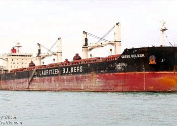 Les marins kidnappés du vraquier Grebe Bulker sont désormais libres. © DR.