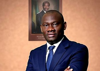 Gabriel Ntoungou nommé Haut-Commissaire à l'Ambassade du Gabon près le Royaume Uni et l'Irlande du Nord © Le Confidentiel.