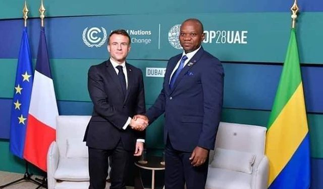Première rencontre au sommet de l’Etat entre Oligui Nguema et Emmanuel Macron / DR.