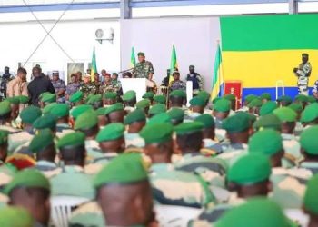Gabon quand Brice Oligui Nguema biboche ses troupes / DR.
